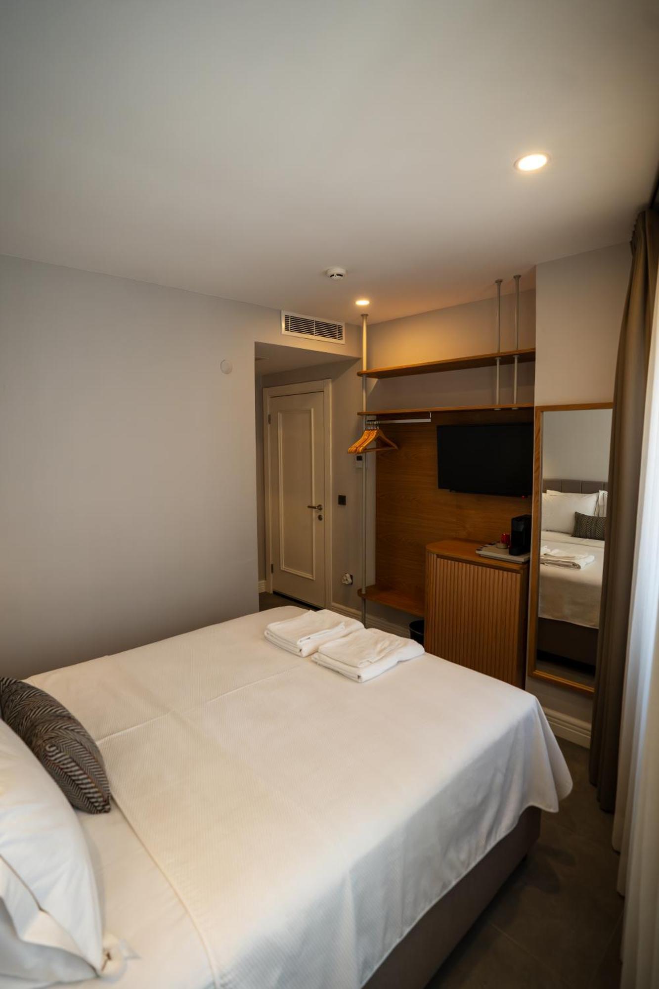 Zena Hotel Alacati Adults Only Екстериор снимка
